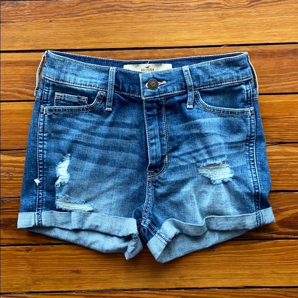 Hollister high rise shorts